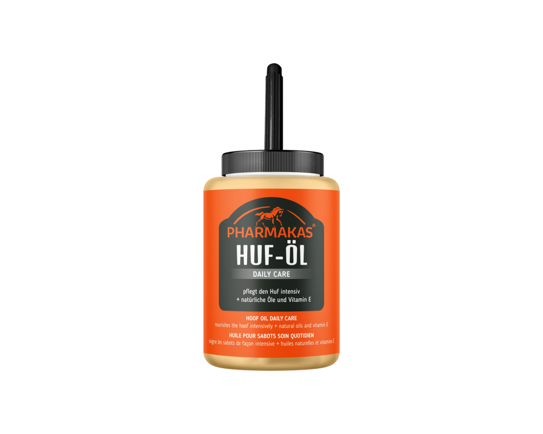 Hoof Oil with Brush Pharmakas